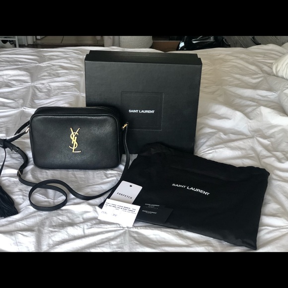 Saint Laurent Lou monogram camera bag - Picture 3 of 9